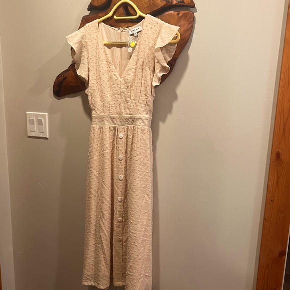 Brand new never worn Gilli dress - Picture 1 of 10